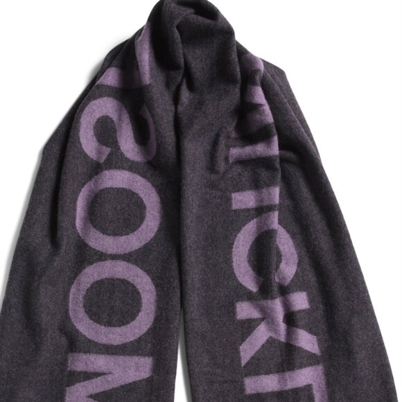 Moose Knuckle scarf new with tags - Picture 2 of 2